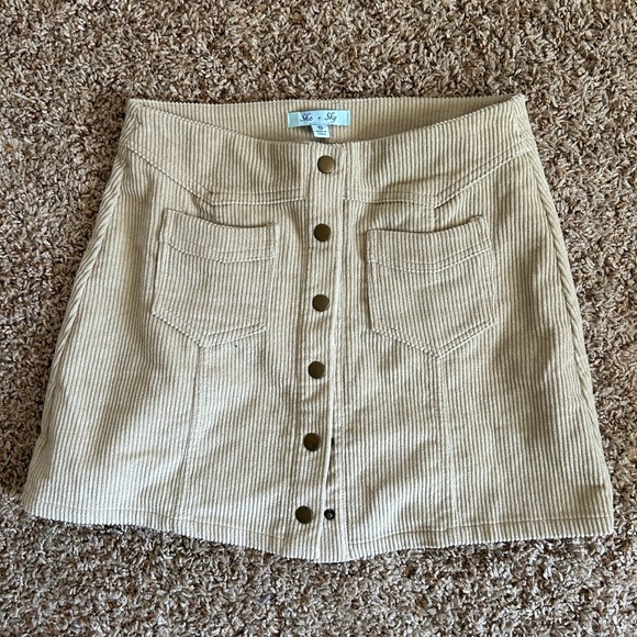 She and Sky Dresses & Skirts - Cream She + Sky Corduroy Button Skirt - Size Small